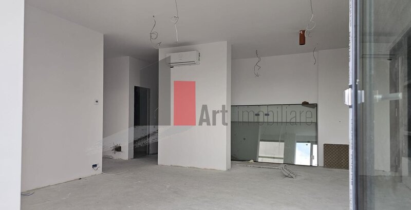 Pipera, penthouse cu terasa imensa de 143 mp, utila 114 mp si priveliste panoramica